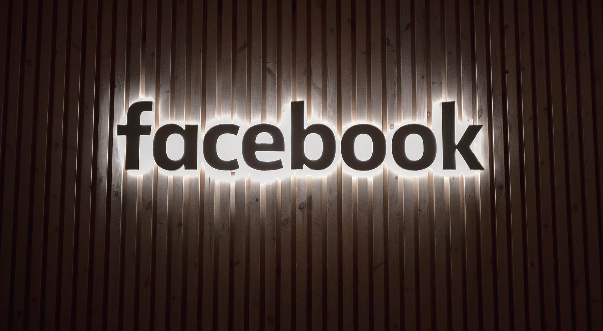 ¿Cómo anunciarse en Facebook?